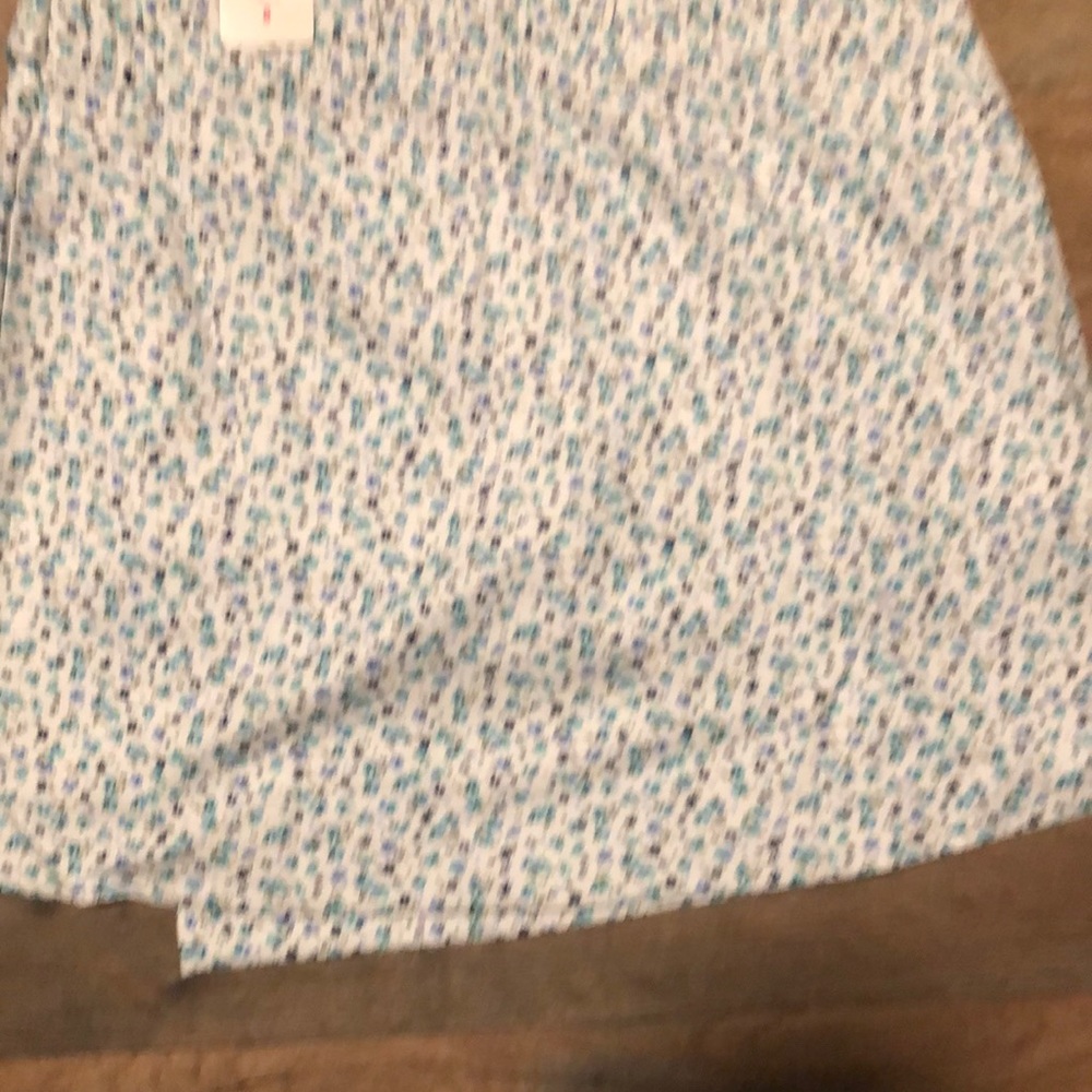 Skirt - Picture 6 of 6